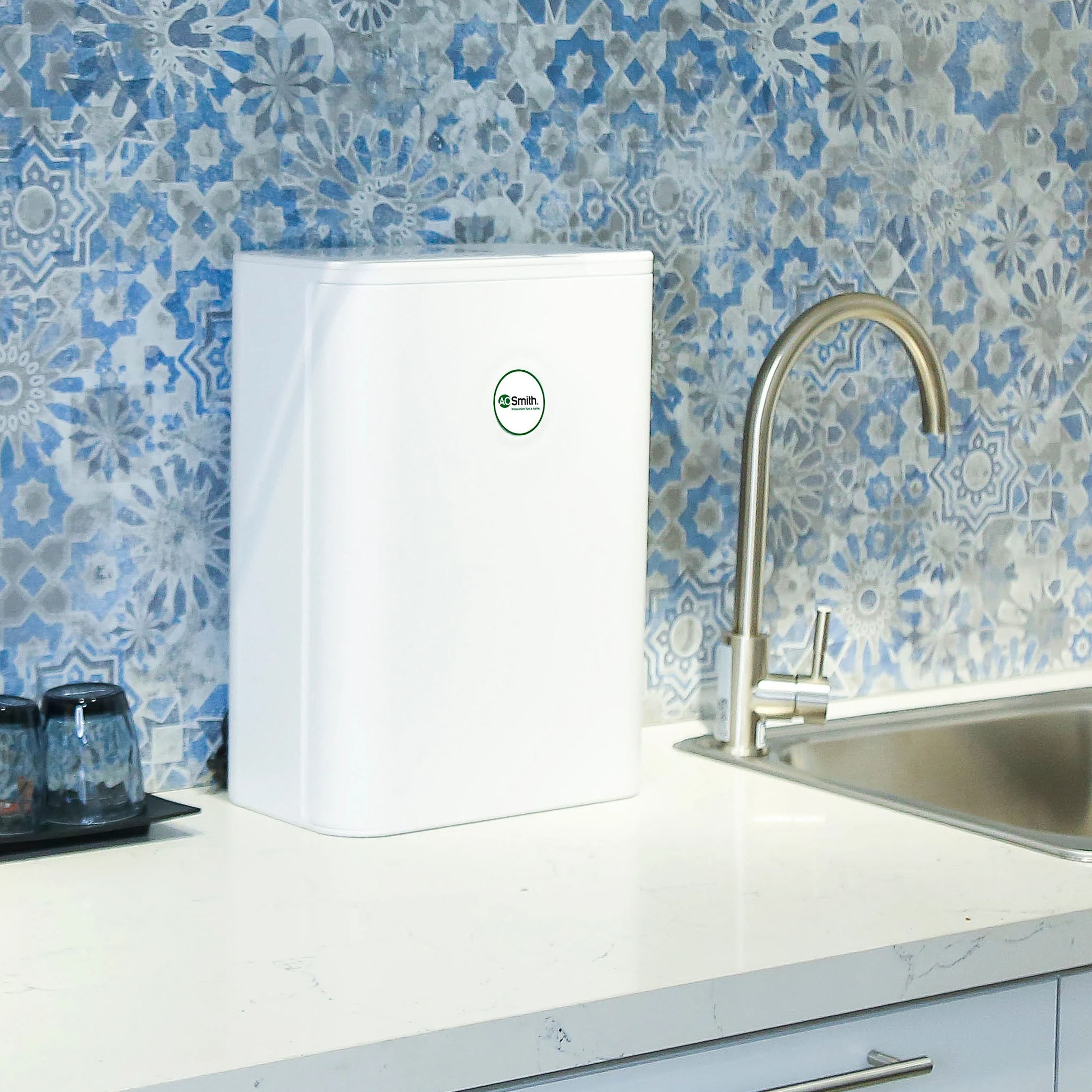 Máy lọc nước RO để gầm A. O. Smith S600, 5 lõi lọc
